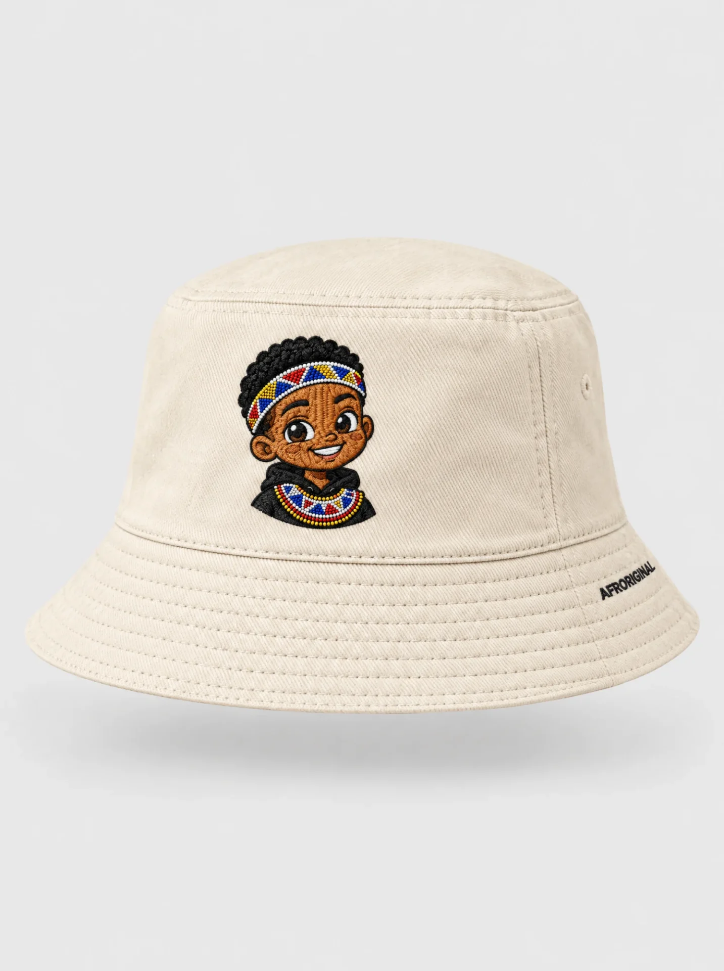Ecru cotton bucket hat with an embroidered Zola mascot patch
